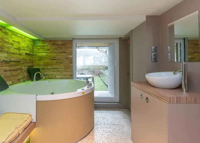 Family House With Sauna Close To The Sea